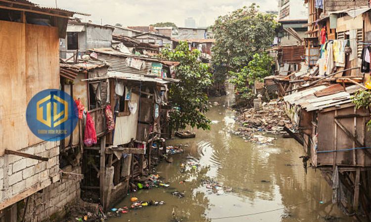 ? nhi?m m?i tr??ng n??c