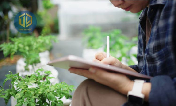 Vai trò c?a m?i tr??ng s?ng