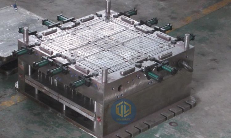 B??c 3: Chu?n b? khu?n m?u pallet