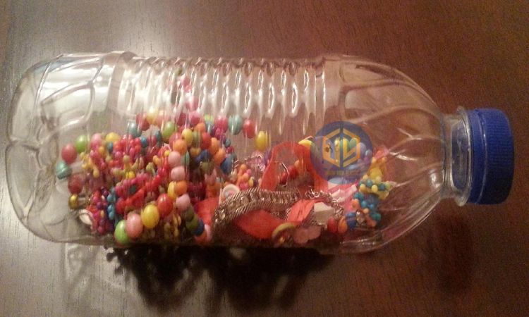 L?c l?c t? chai nh?a