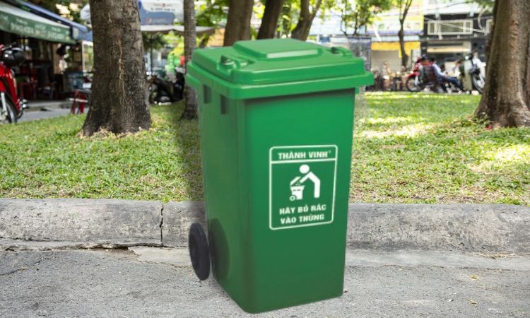 Thùng rác nh?a c?ng c?ng