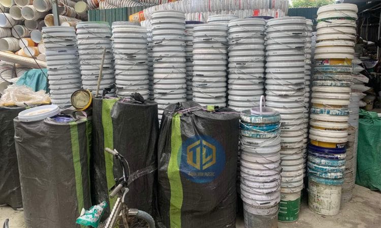 B?ng giá mua bán các lo?i v? thùng s?n