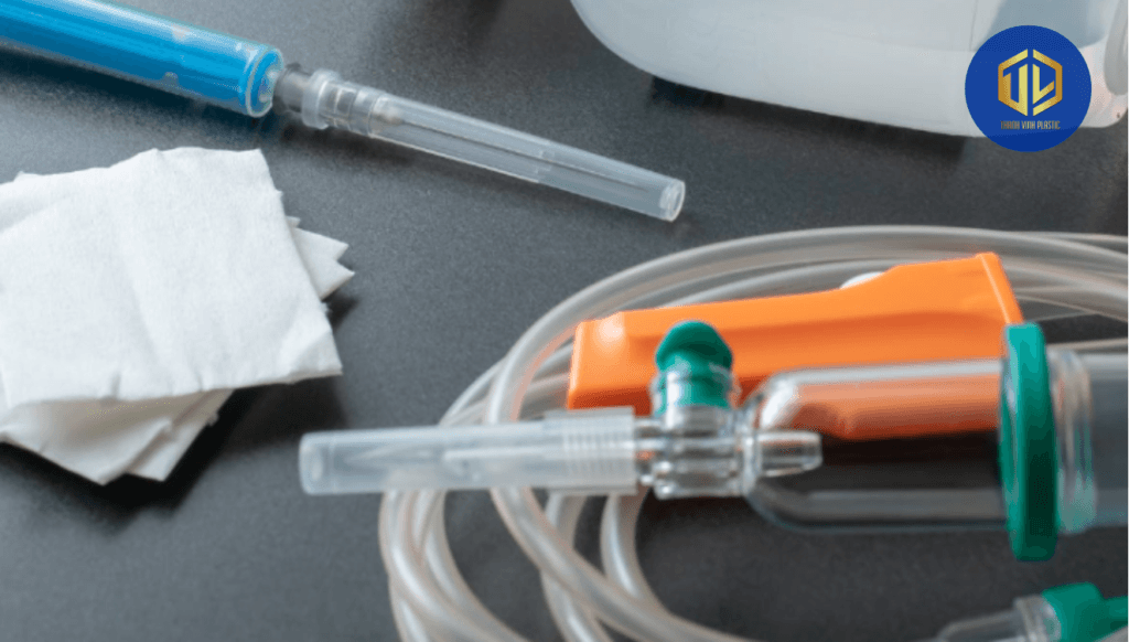 ?ng d?ng nh?a c?ng nghi?p trong y t?