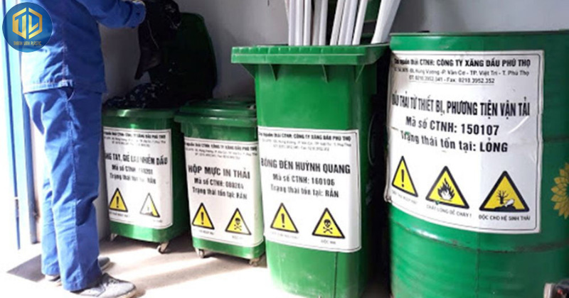 thung-chua-chat-thai-nguy-hai-4