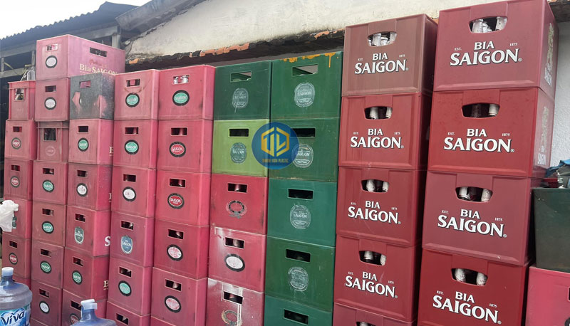 Thu mua v? chai bia th?y tinh s? l??ng l?n, giá cao