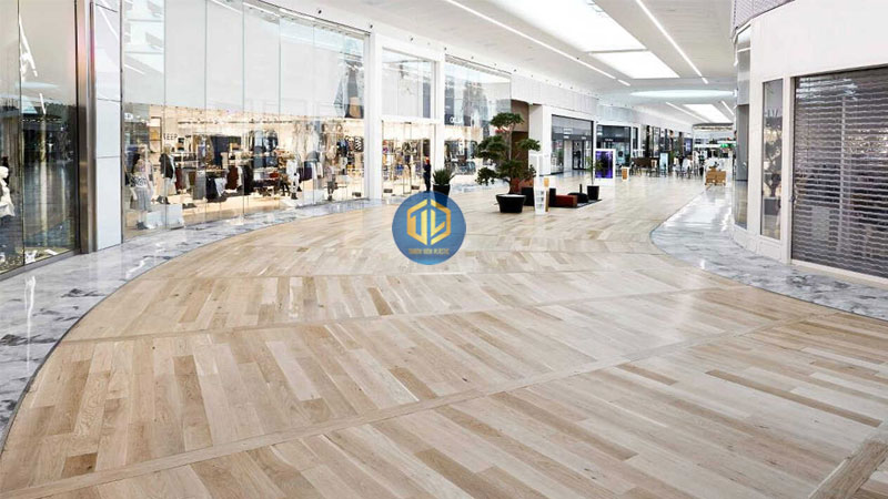 Nh?a SPC là gì? ?u ?i?m và ?ng d?ng v?t li?u SPC thi c?ng sàn