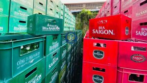 Thu mua v? két bia các lo?i giá cao t?i Tp.HCM