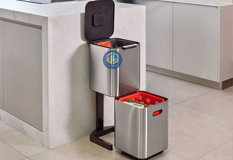 Thùng rác th?ng minh: Tính n?ng, phan lo?i, l?i ích và giá bán